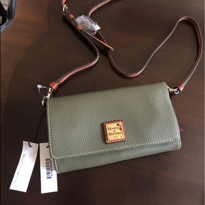 Dooney&Bourke Wallet on a Chain